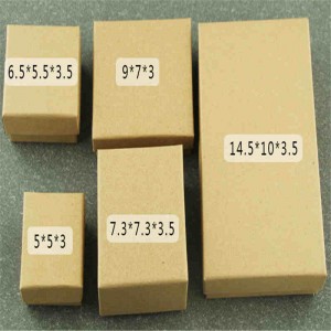 Opvouwbaar knutselpakket dat kraftverpakking vouwt