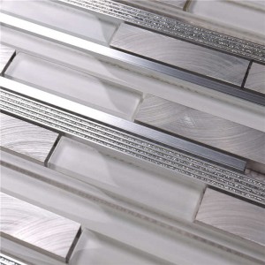 Mozaïektegels van Super White Glass \u0026 Alu Bathroom Wall