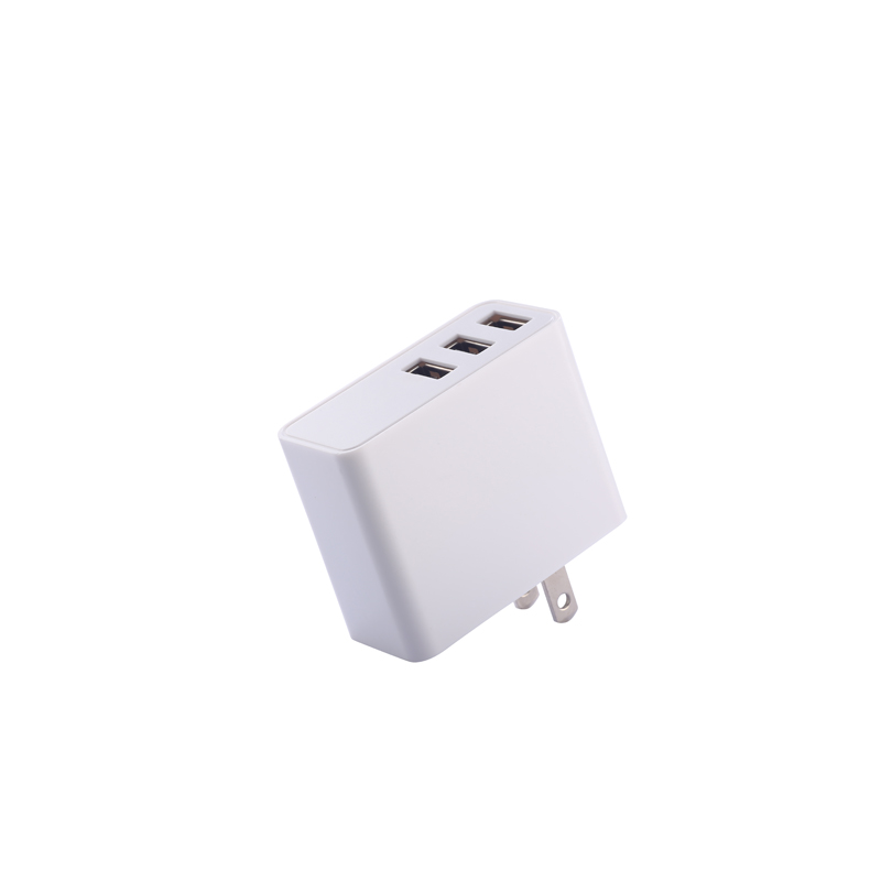 KPS-8704LC Tri-USB-poort muurlader