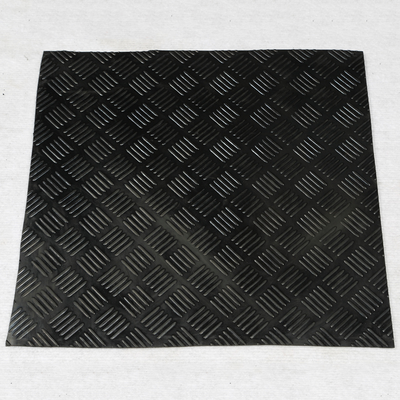 Heavy-duty diamantvormige rubberen doorgang rubber stabiele mat voor melkstal