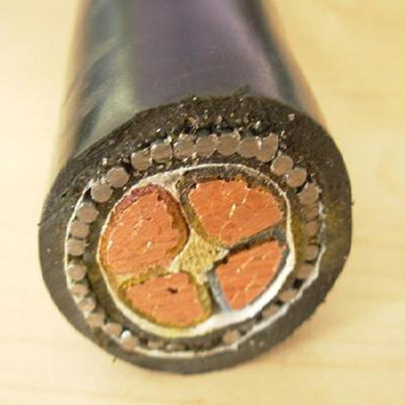 4x300mm2 Elektrische Swa 4-kernige gepantserde kabel met pantser van staaldraad