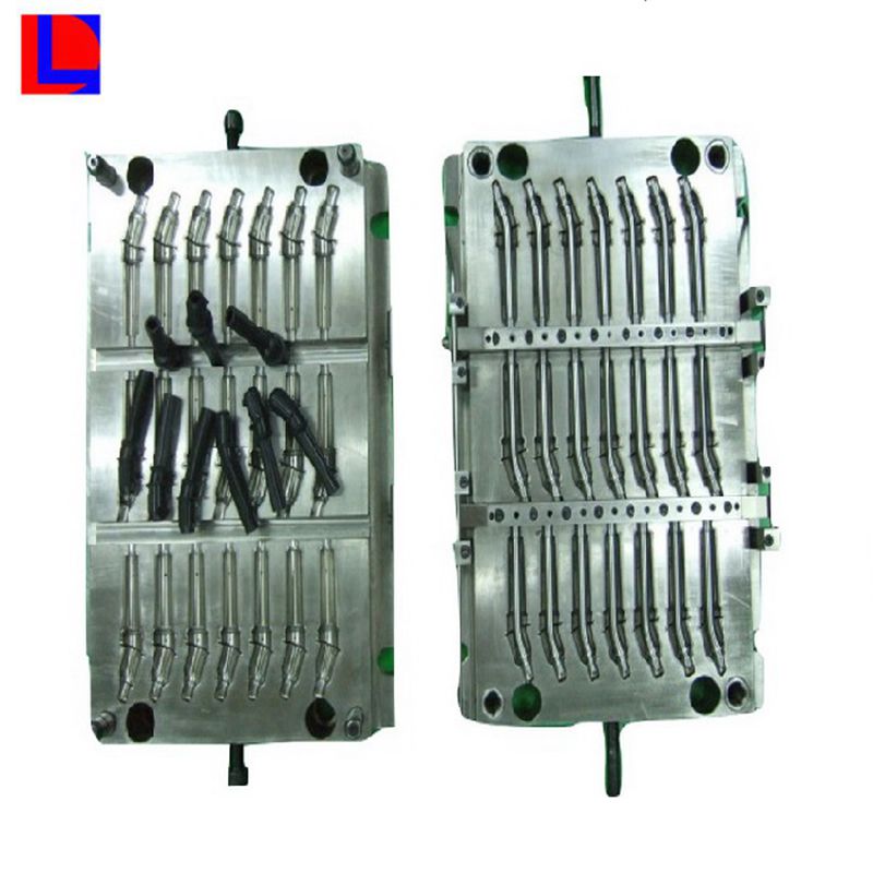 China fabricage slang Mould Fabrikant Rubber Multi Cavity Injectie auto-onderdeel pijp Mold
