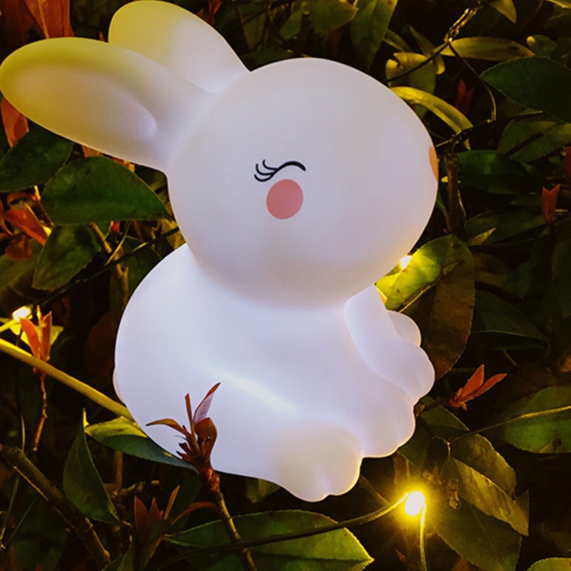 Houd lijm klein wit konijn nachtlampje speelgoed decoratie buiten