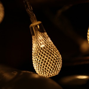 10/20/40 LED's Lichtslingers, batterij-aangedreven kerstslingerlicht, holle waterdruppel lantaarnlamp voor Kerstmis Wedding Festival Decoratiemaat: Gouden 40 LED
