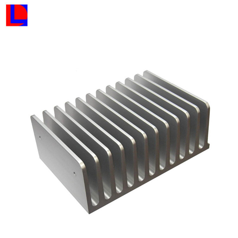 op maat gemaakte zilveren en gele geanodiseerde aluminium koellichaam / radiator