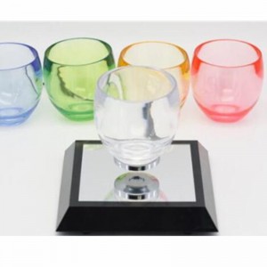 360 draaiende magnetische zwevende bodem drinkbeker