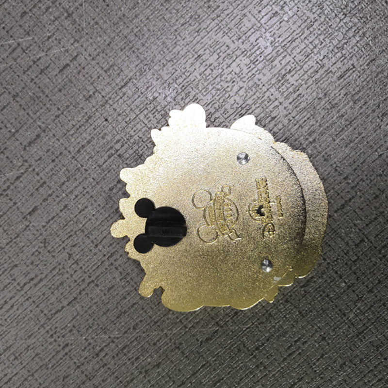 P021 verjaardag pin