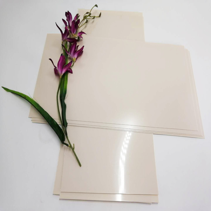 Hoge kwaliteit 0,5 mm abrikooskleurig hard PET-kunststof polyesterblad voor meubels