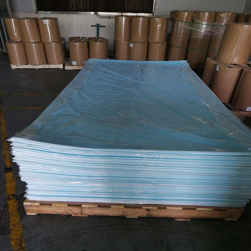 Hete verkoop milieuvriendelijke 0.8mm 1220x2440mm duurzaam anti-kras hard plastic PET-bord voor meubelpaneel