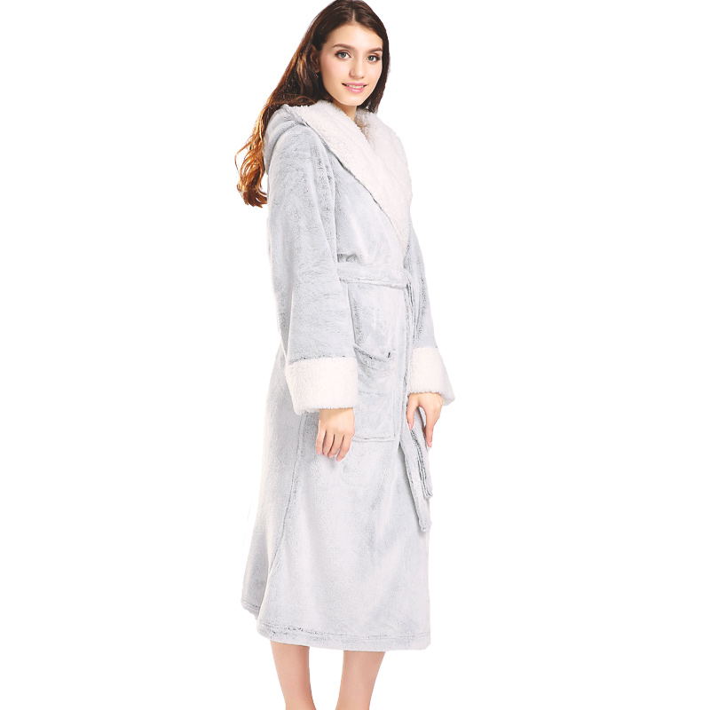 Glanzende flanellen fleecejassen voor volwassenen Dames pyjama met capuchon