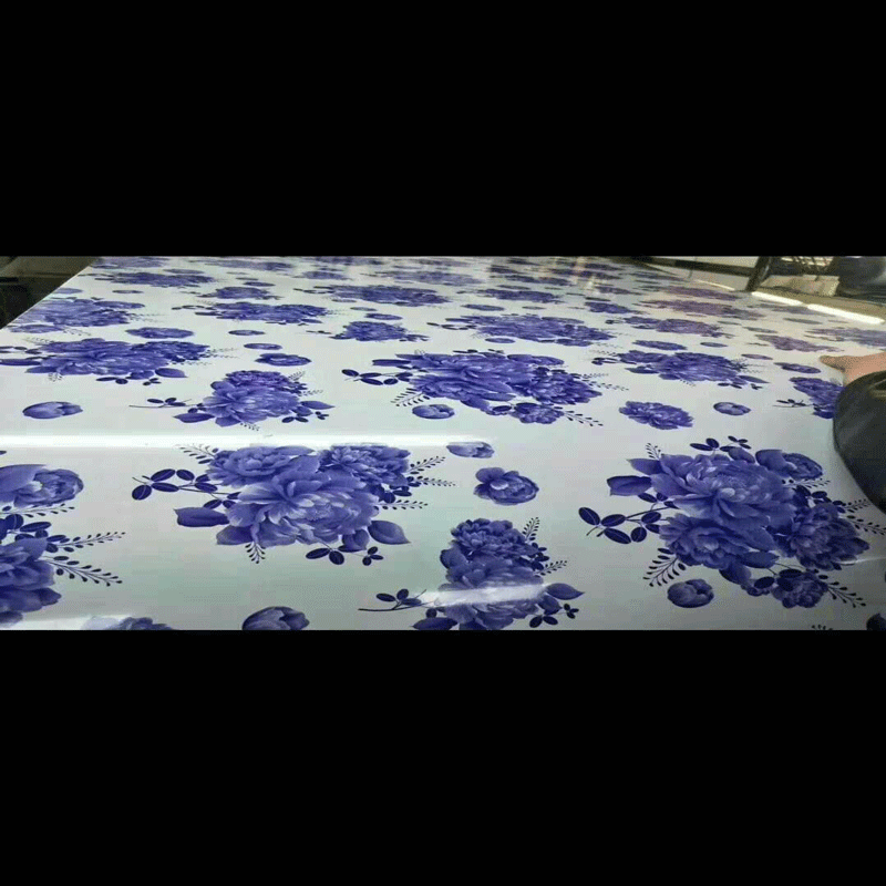 Geverfde aluminium spoel