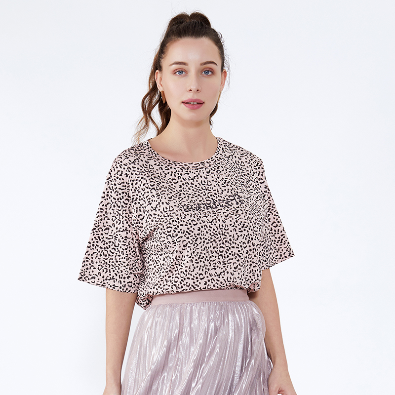 Luipaardprint Dameskleding Katoenen sari's ontwerpen Bedrukte blouse