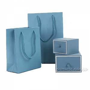 Hoogwaardige handgemaakte handgemaakte ringverpakking Sieraden Papieren doos met handvat