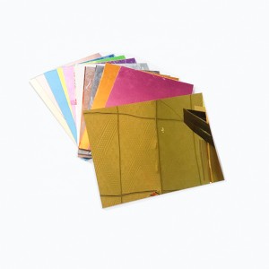 In de fabriek aangepast 0,8 mm 4'X8 hoogglanzend PVC spiegelblad voor spiegel