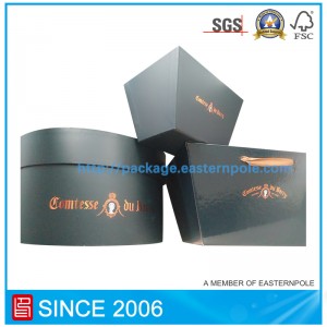 Beroemde merk vastgestelde document vakje en document zak