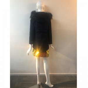 HOODED JAS VOOR DAMES IN ZWART RLWPC0064