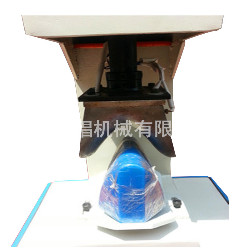 Schoen making boot vamp vormmachine