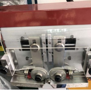 inkt schilderij kleuren slijpen polijsten lederen riem kant machine