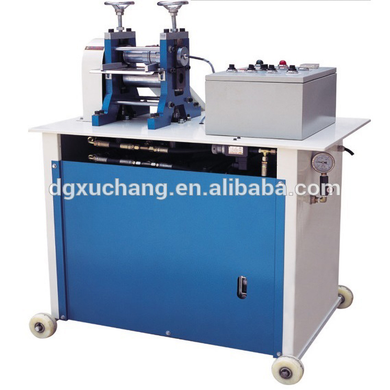 italiaanse lederen riem embossing machine, lederen riem making machine