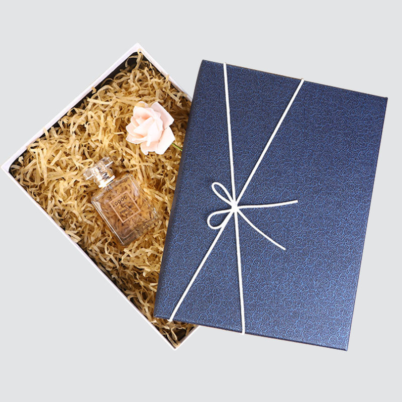 Eenvoudige stijl kleding vak maat Cap decoratieve strikje geschenkdoos