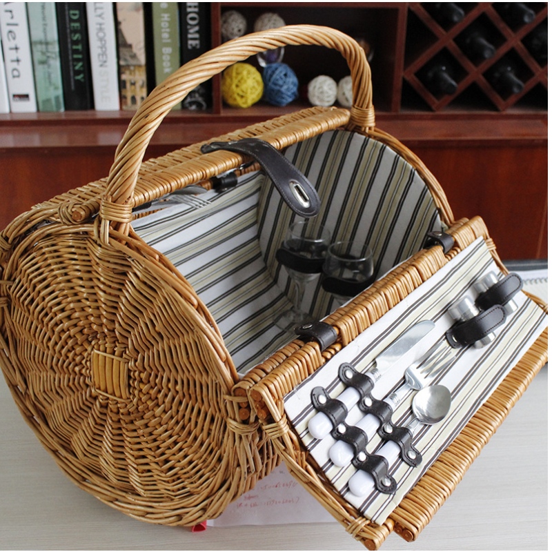 Round Shape Willow Picnic Basket