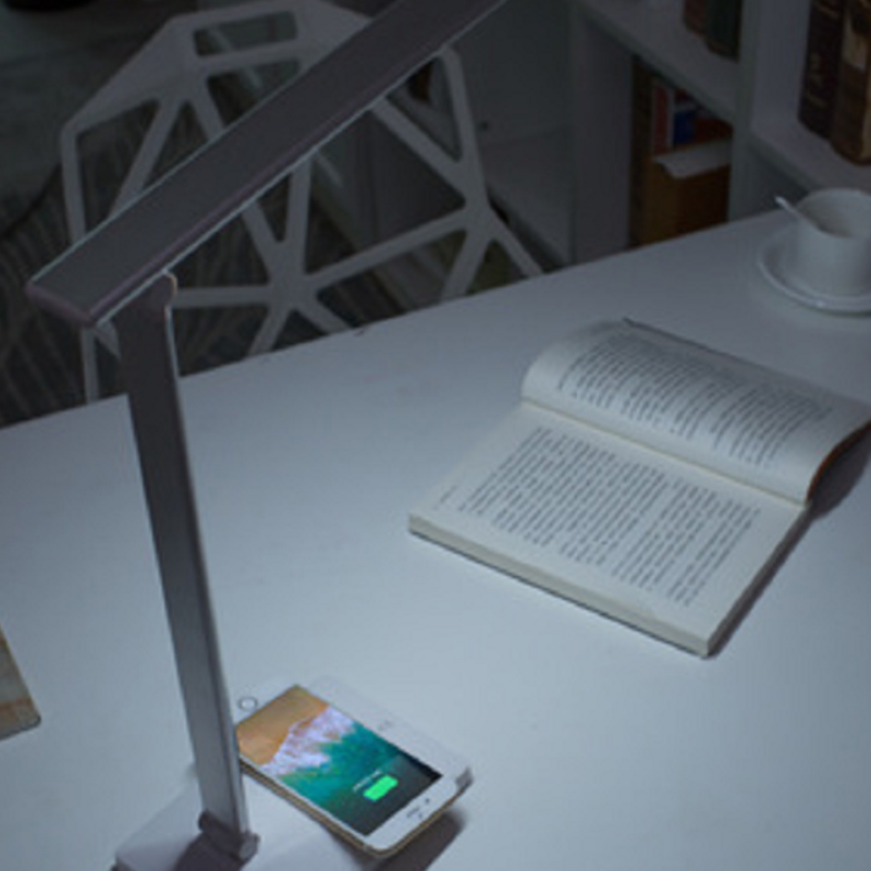 589WW Draadloze bureaulamp led Touch-sensitive Control lamp led 8w