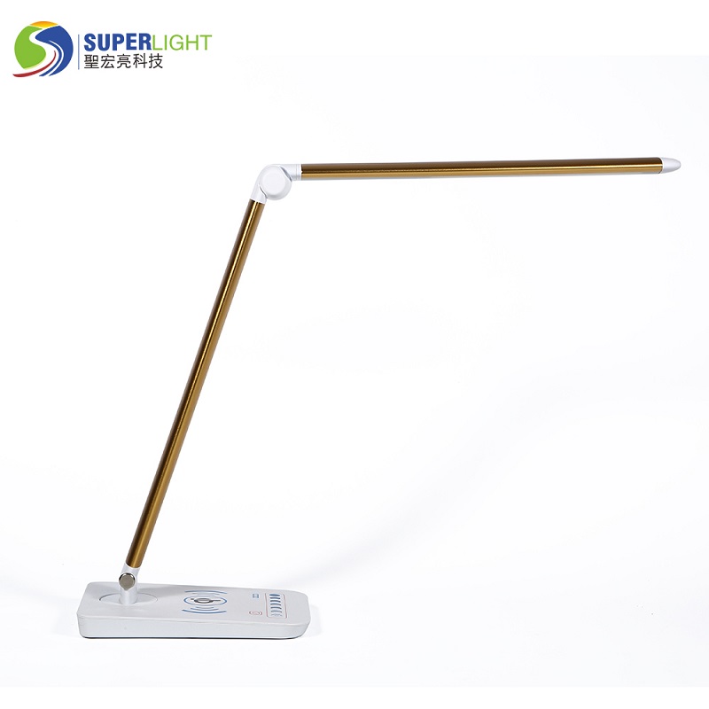 589WW dimeerbare bureaulamp met Wireless Charding functie 8w 3000k 90ra