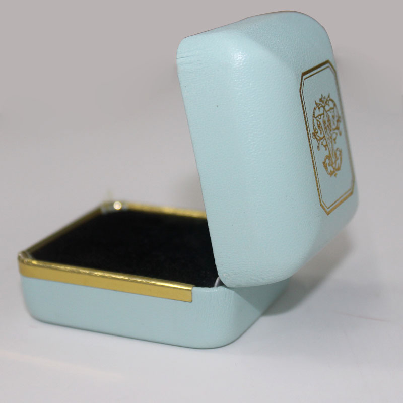 Delicate Hot Stamping Logo Box Ring Jewelry Box