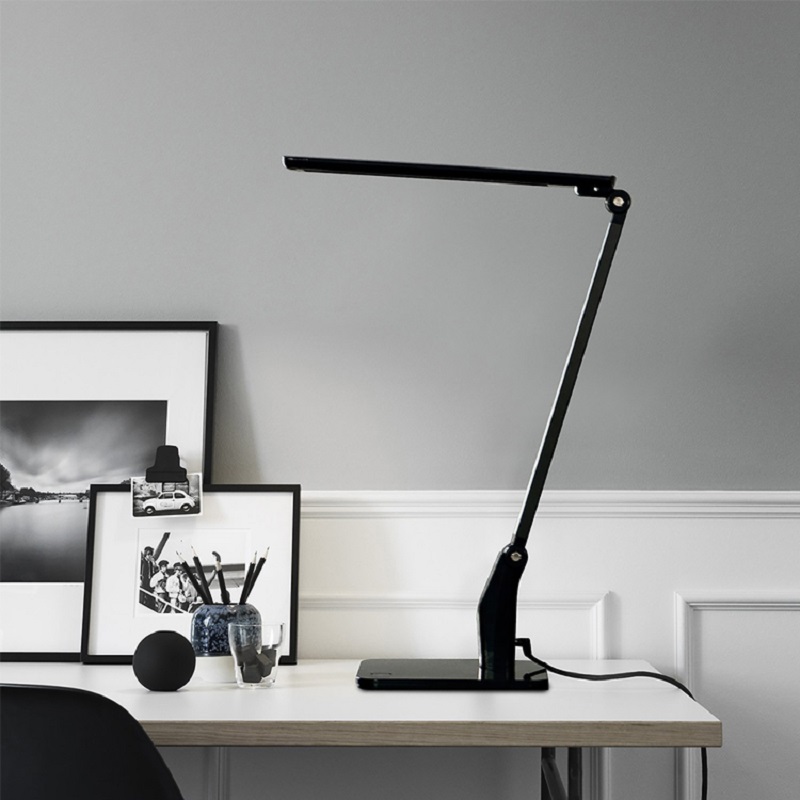 1689 USB Dimmable Modern Black Folding Coffee Restaurant Foldable Led Desk Light CC Table Lamp
