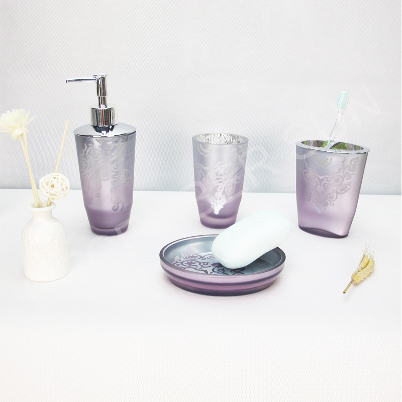 Set van 4 glazen badkameraccessoires