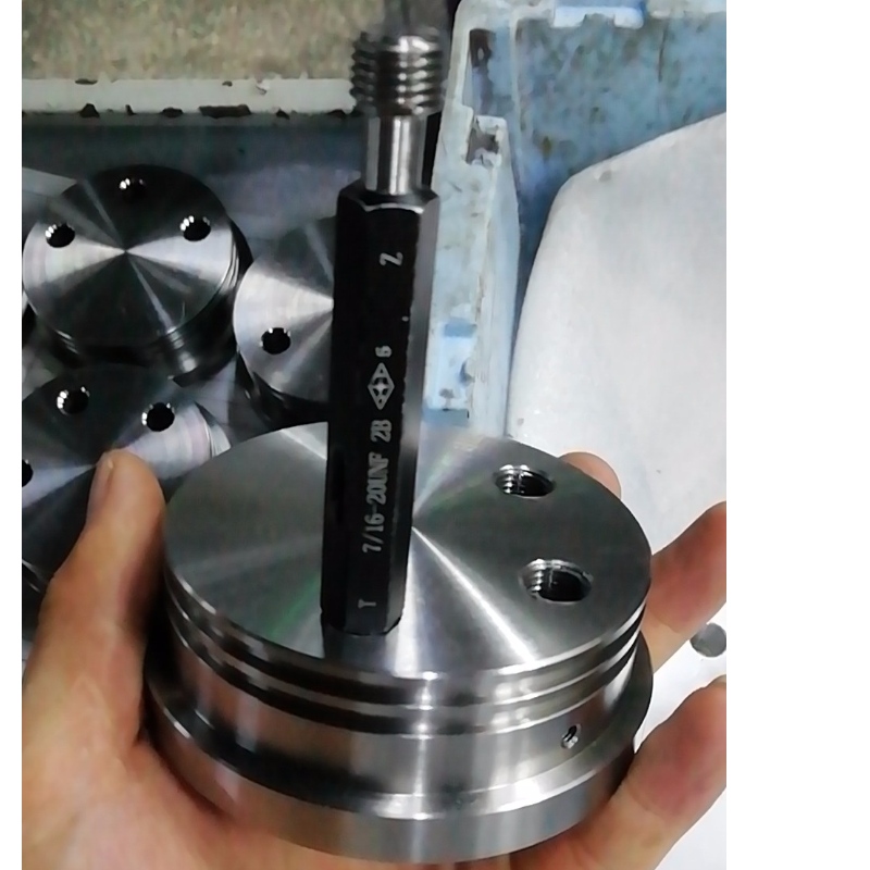 High Precision CNC Machining Parts /Material Ti-6Lv-4V /TC4/Thread M12