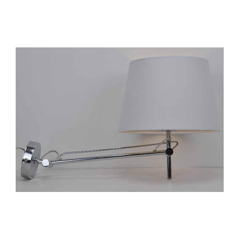 Wandlamp met stoffen kap en verstelbare functie