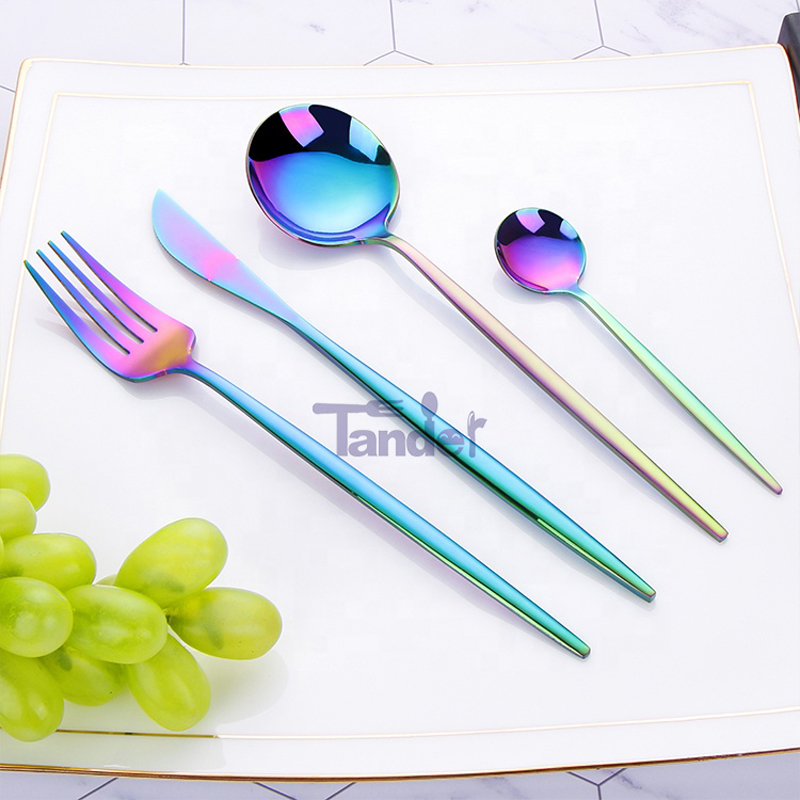 Warme verkoop kleurrijke pvd coating platware set multicolor titanium roestvrij staal regenboog bestek