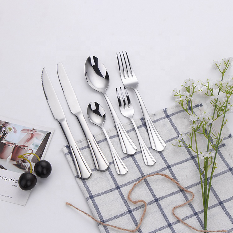 Chili 36pc messenmakersweet 18/0 roestvrij staal bestek set met houten cadeaudoos