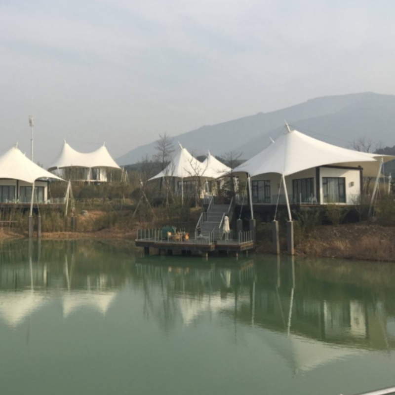 Prefab 2 slaapkamers witte PVDF waterdichte Fabriccalcium silicaat boord muur huis tenten voor Resort