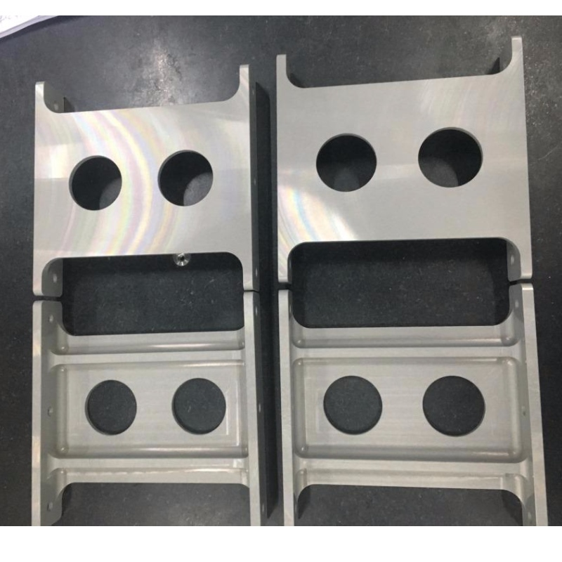 CNC frezen, basis par Geanodiseerd MIL-A-8625F TYPE I KLASSE 1
