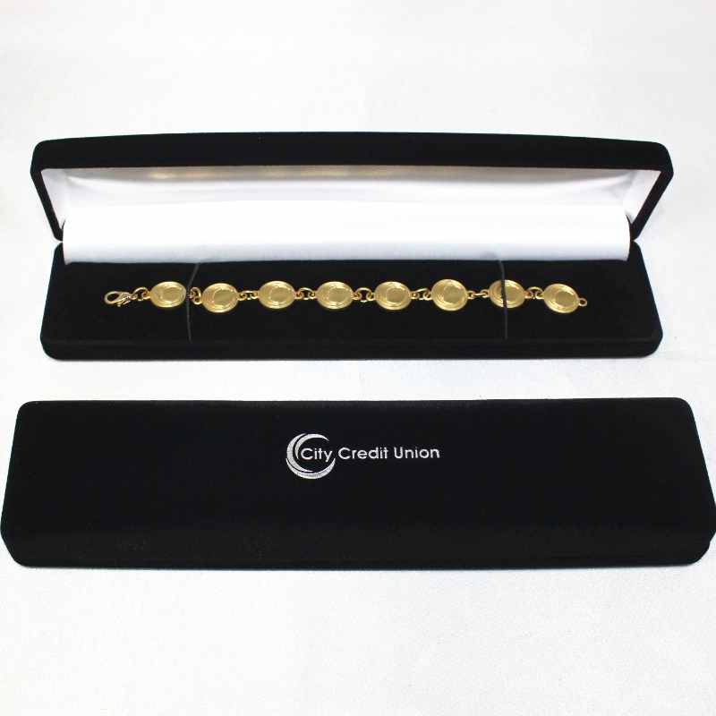 D-11 custom groothandel zwart fluwelen doos voor badge & ketting