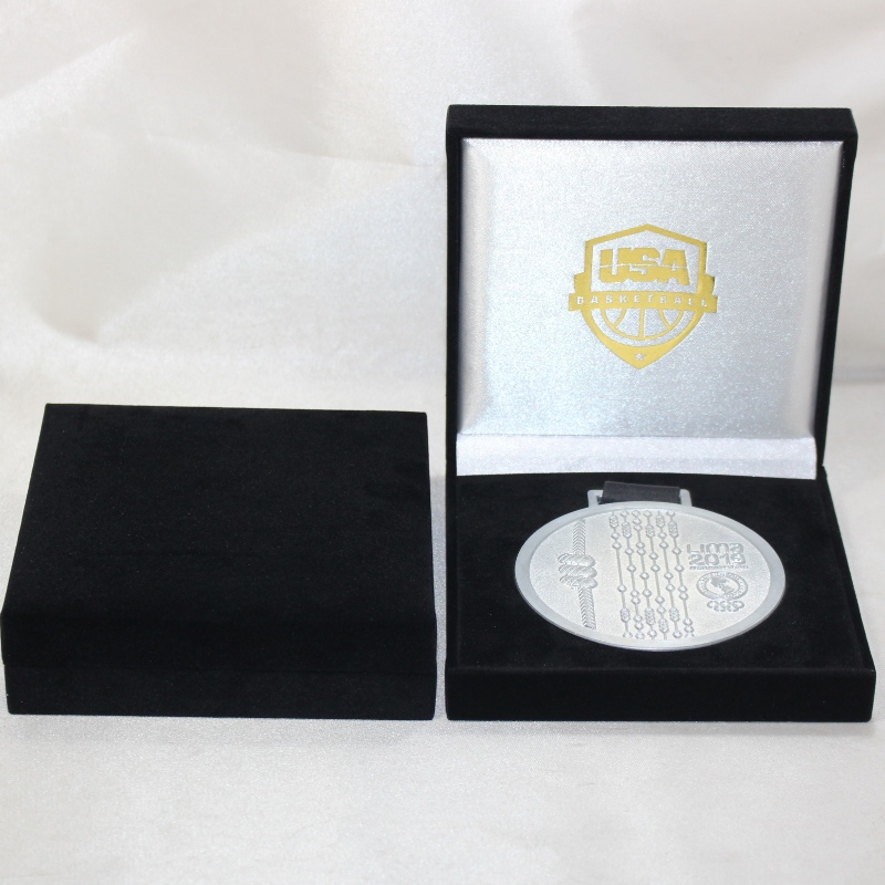 Item V-22S vierkante flennette box voor 90*90mm munt, insignes 65286; medaille, etc. mm.128*128*34, gewichten over 170g