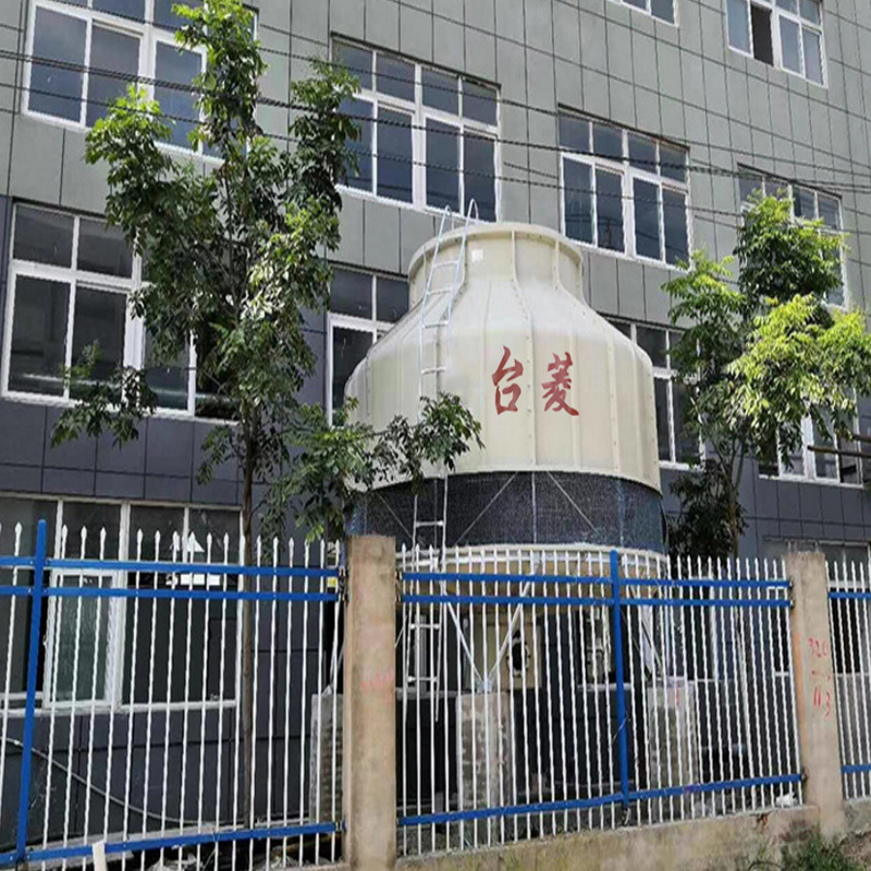China gemaakte koeltoren glasvezel cross-flow toren koude opslag koelapparatuur waterkoeltoren
