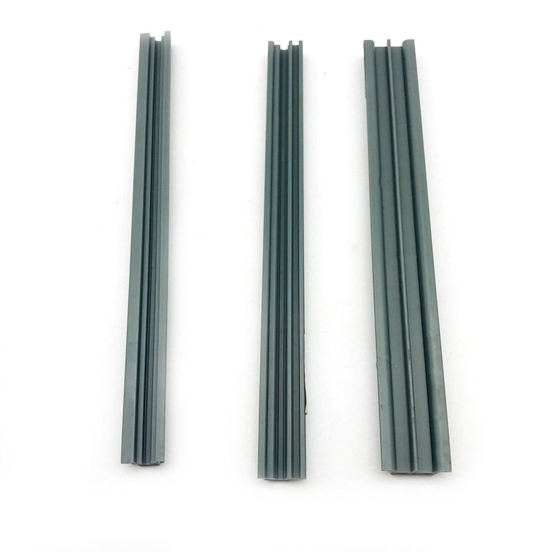 Plastic strip voor de deur van de showcase deur