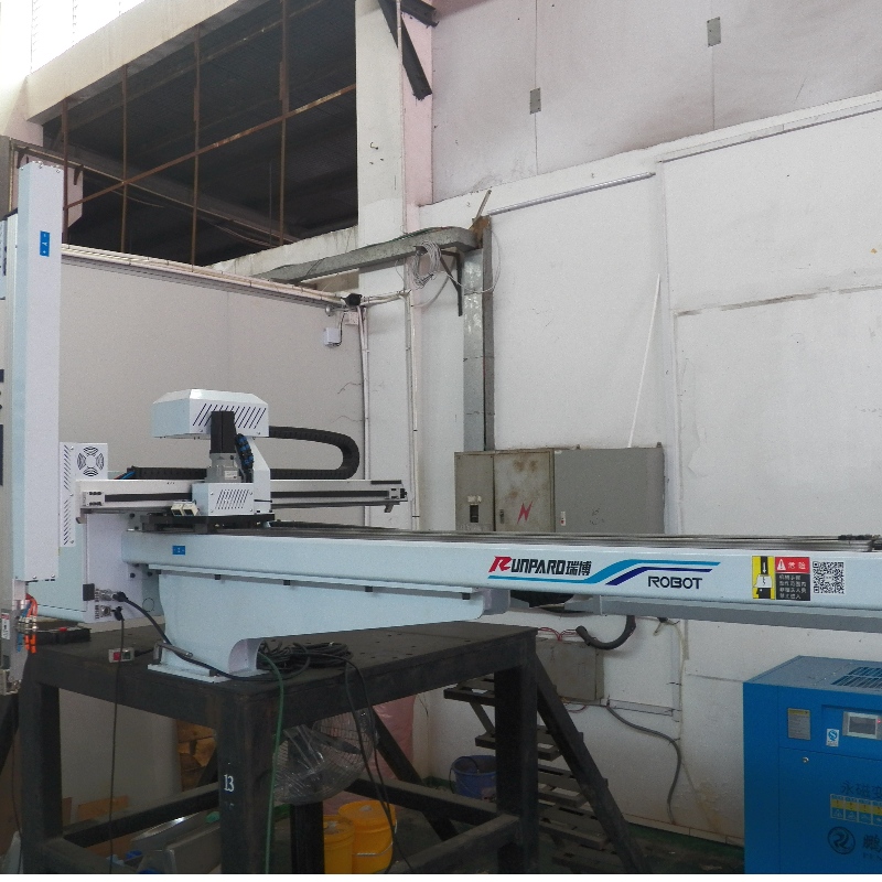 Industriële manipulator Robot Arm for Injection Molding Machine