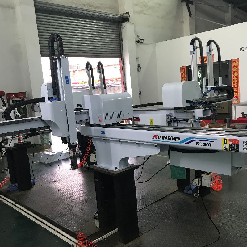 Fabrikanten direct plastic gietserie spuitmachine manipulator ac injectie robot