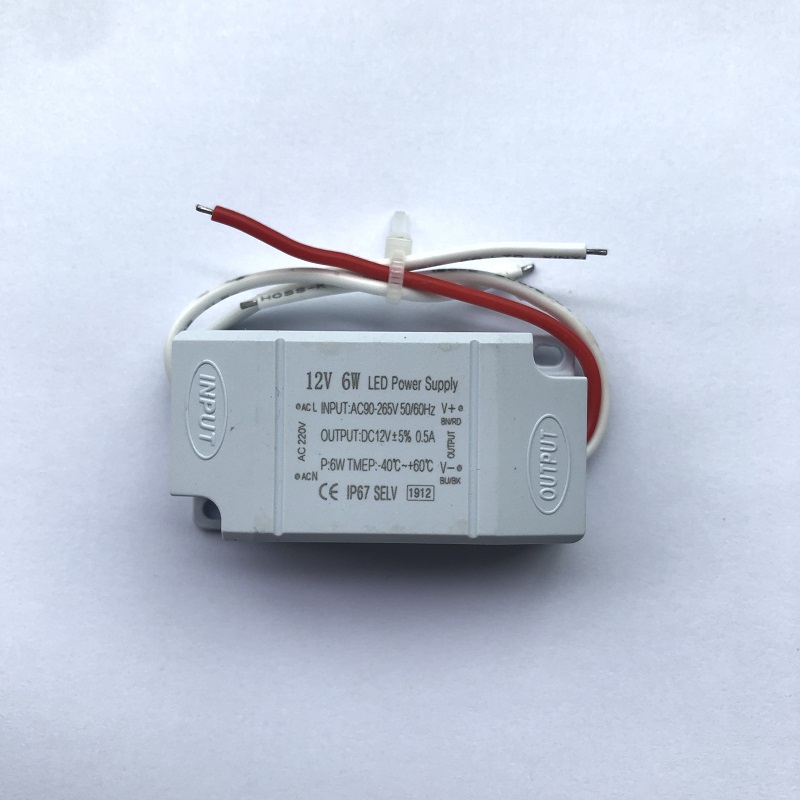6W 12V Waterdichte plastic omhulsel schakelende voeding Laag vermogen Gereguleerde LED-driver Waterdicht plastic