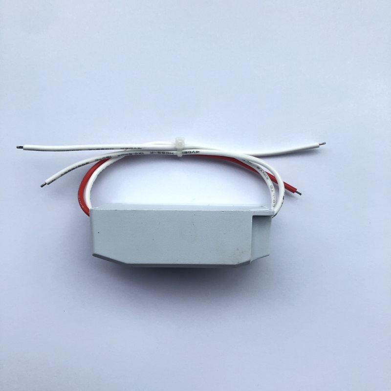 6W 12V Waterdichte plastic omhulsel schakelende voeding Laag vermogen Gereguleerde LED-driver Waterdicht plastic
