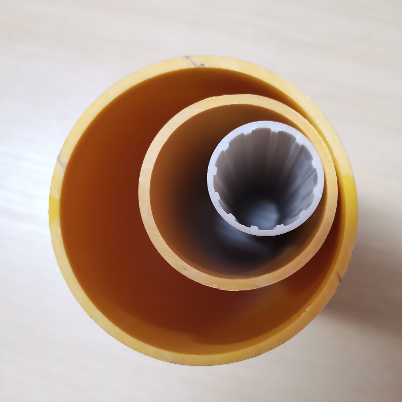 Aangepaste geëxtrudeerde PVC Plastic Pipe Meubels Grade PVC-buis