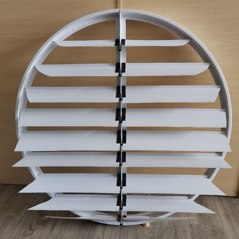 Round pvc-luiken profiel van PVC-jaloezieën voor uitlaatventilatoren Automatische louver voor ventilatie-installaties
