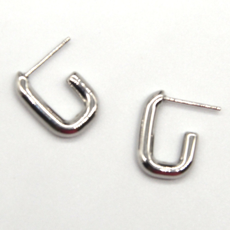 Hypoallergeen Letter Oorbellen Vrouwelijk Model Meisje Roestvrij staal Nikkelvrij Cadeaus voor vriendinnen, echtgenotes, dochters en zussen, nichtjes, China, Ruifanbao Sieradenfabriek