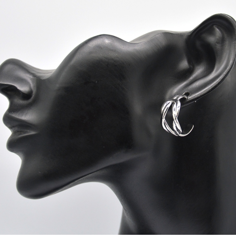 Zilveren oorbellen dubbele C-vorm ronde cirkel oorbellen verklaring voor vrouwelijke meisjes elegante oorbellen sieraden China Ruifanbao sieraden fabriek