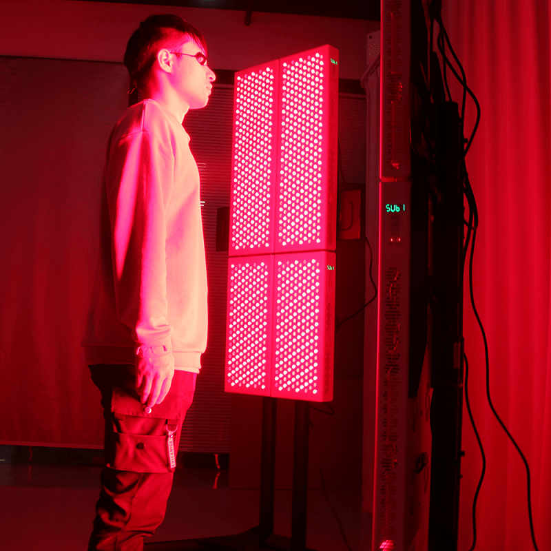 In huis Twee mensen Roodlichttherapie 660nm 850nm - Nabij-infraroodtherapielicht PDA Rood therapielichtfabrikant