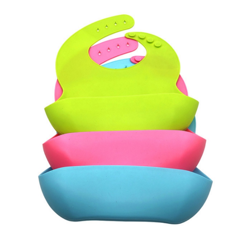 Silicon geïntegreerde ovale smiley plaat Silicon Baby Bib's smiley face plaat